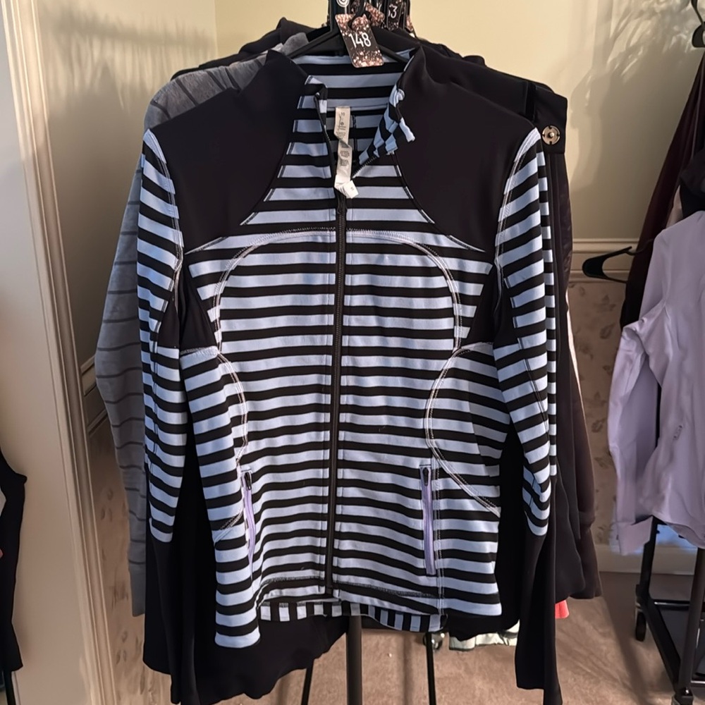 148 Lululemon Jacket